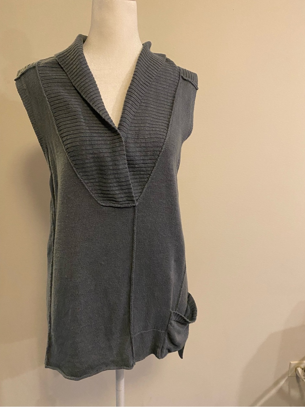 Eileen Fisher Blue V-Neck Sleeveless Knit Tunic Vest Sweater size Large